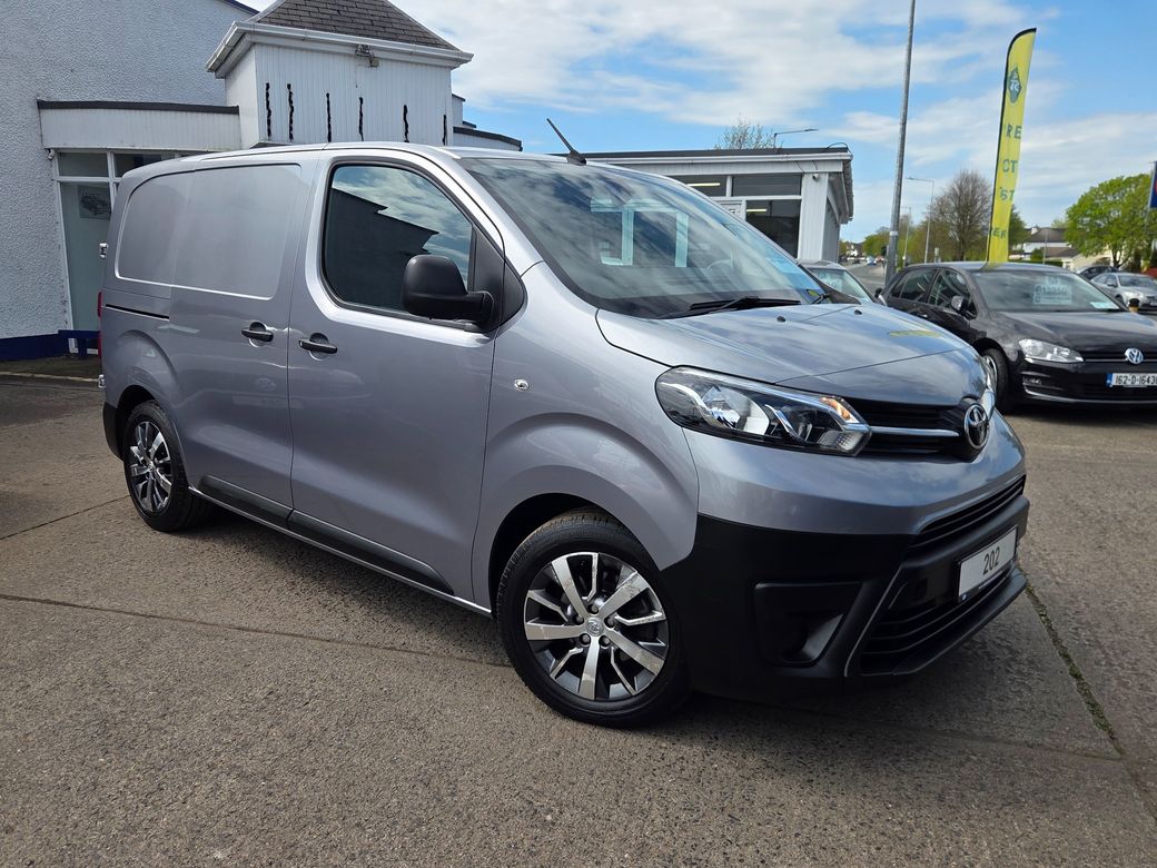 Image for 2020 Toyota Proace L0 ICON