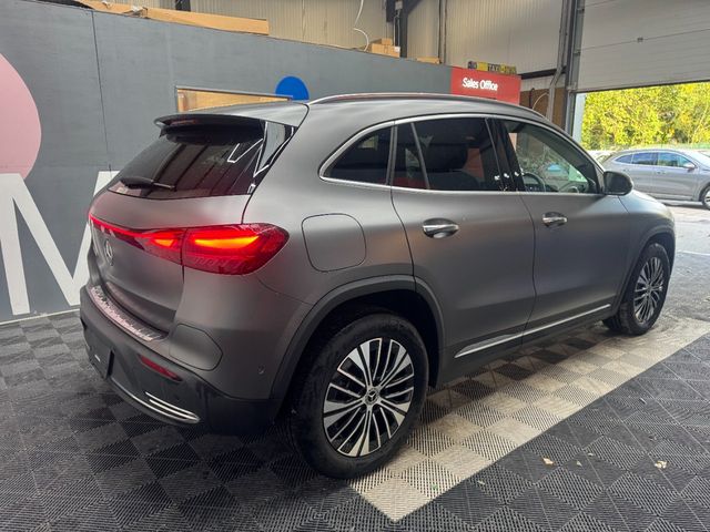 Image for 2025 Mercedes-Benz EQA 2025 MERCEDES-BENZ EQA 250 PLUS CRUISE AUTOMATIC / CRUISE CONTROL / 360 CAMERA / ELECTRIC MEMORY & HEATED SEATS / PADDLE SHIFTERS / AMBIENT LIGHTS / PANORAMIC SUNROOF/ APPLE CARPLAY AND MORE