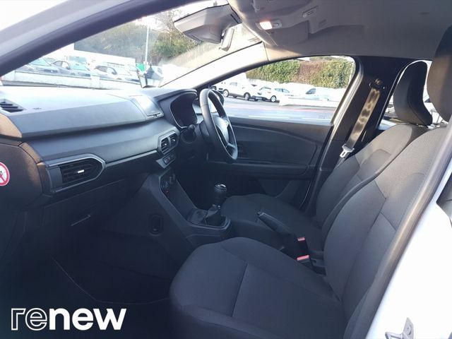 Image for 2025 Dacia Sandero Essential TCe 90 5Sp GSR2