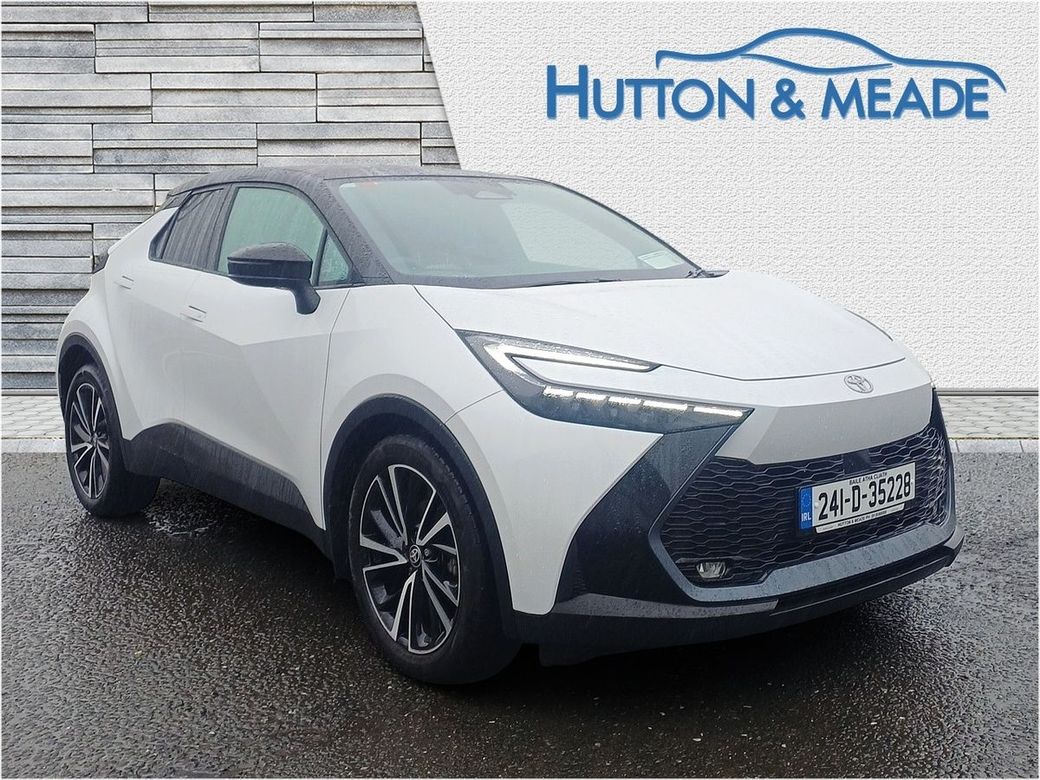 Image for 2024 Toyota C-HR HEV Sol 1.8 Petrol 5dr