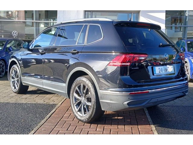 Image for 2024 Volkswagen Tiguan Allspace Life 2.0 TDI 150 BHP **LEATHER INTERIOR, REAR VIEW CAMERA, WINTER PACK, APP CONNECT**