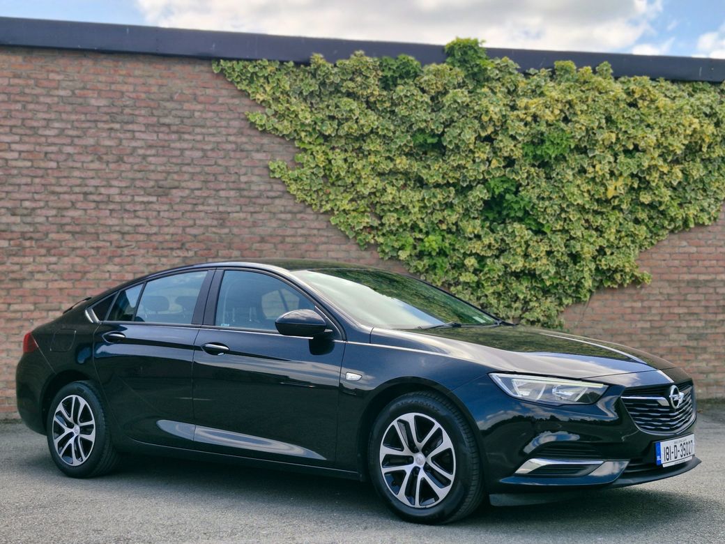Image for 2018 Opel Insignia 1.6 CDTi SC Grand Sport 136PS FINANCE AVAILABLE
