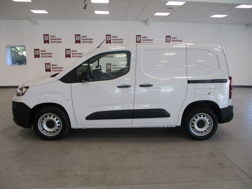 Image for 2023 Fiat Doblo SWB 1.5 100HP 650KG 4DR