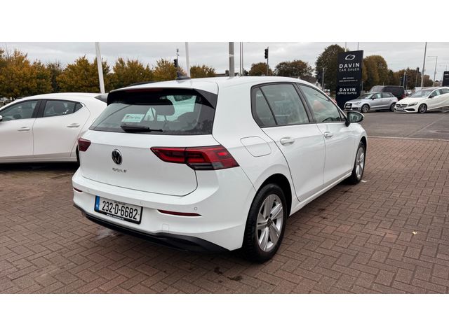 Image for 2023 Volkswagen Golf Life 2.0 TDI 115HP 5DR