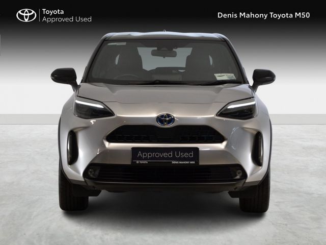 Image for 2023 Toyota Yaris Cross Hybrid Luna Sport Auto