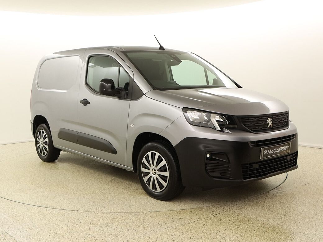 Image for 2022 Peugeot Partner 