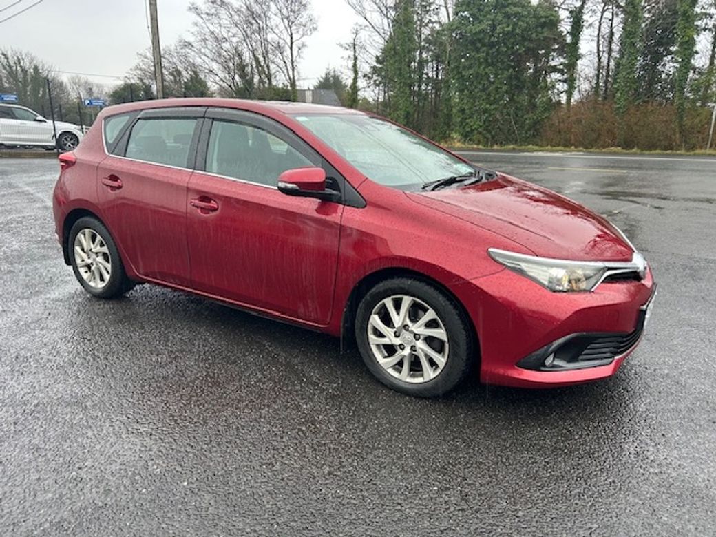 Image for 2017 Toyota Auris 1.6 D4D ICON TSS 5DR