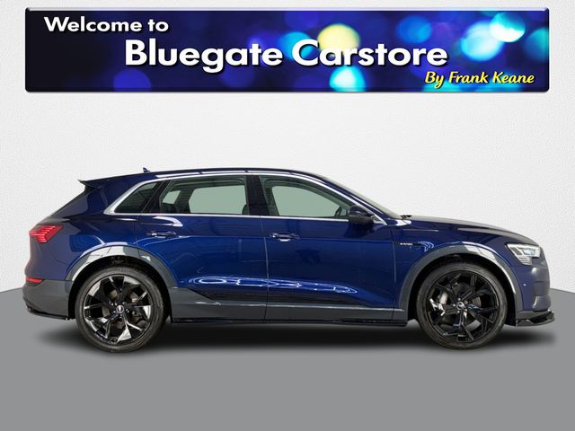 Image for 2022 Audi e-tron 50 QUATTRO WITH KIT**BLACK LEATHER INTERIOR**FRONT HEATED SEATS**TOUCH SCREEN MEDIA DISPLAY**APPLECARPLAY**REVERSE CAMERA**DRIVE SELECT MODES**ELECTRIC TAILGATE**MULTIFUNCTIONAL STEERING WHEEL**