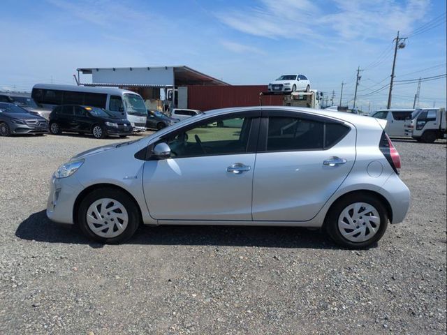 Image for 2016 Toyota Aqua 162 S Style