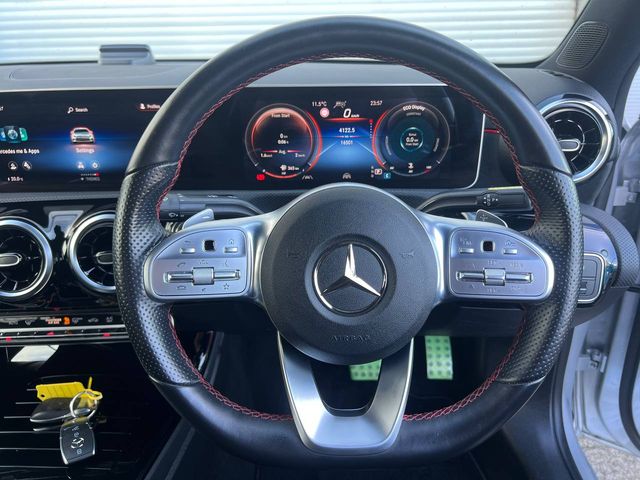 Image for 2021 Mercedes-Benz A Class A200d AMG-LINE PREMIUM PLUS // VERY LOW MILEAGE // FULL SERVICE HISTORY // VIRTUAL COCKPIT