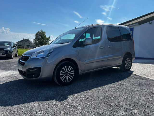 Image for 2017 Peugeot Partner Tepee Wheelchair Car Automatic
