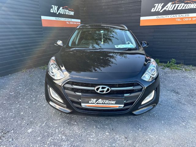 Image for 2016 Hyundai i30 1.6 TOURER DELUXE 5DR