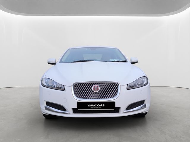 Image for 2015 Jaguar XF 2.2D SE