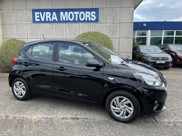 Image for 2021 Hyundai i10 CLASSIC 1.0 PETROL //LOW MILES//