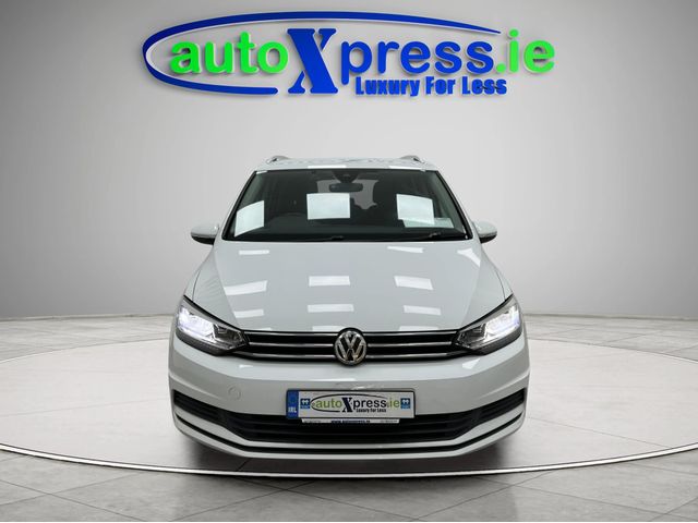 Image for 2020 Volkswagen Touran 7 Seater 1.4 TSI Automatic, Reversing camera