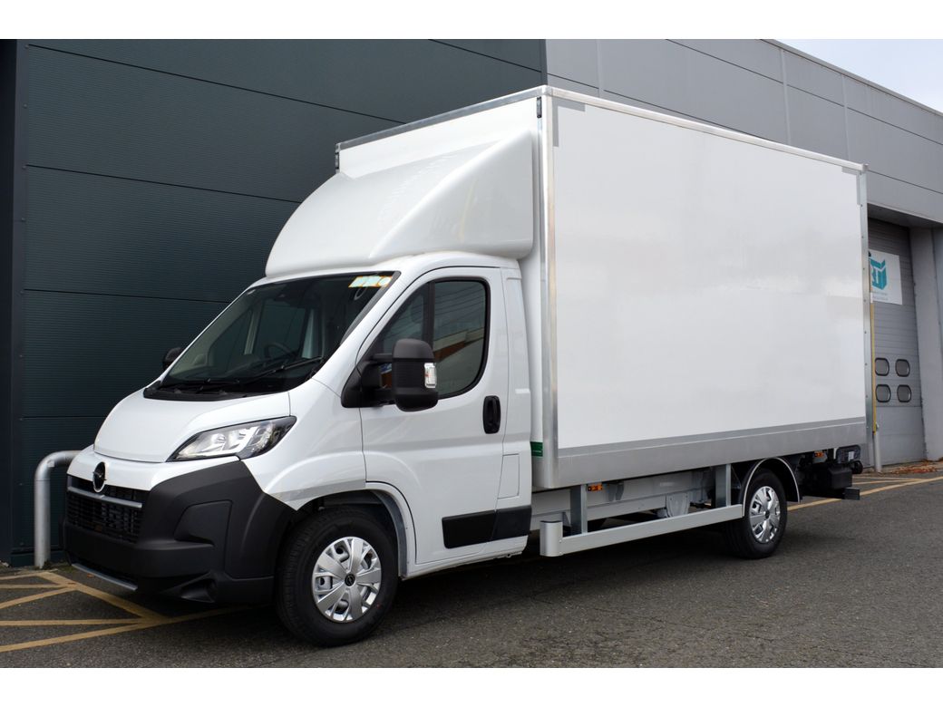 Image for 2025 Opel Movano Heavy Duty Chassis - Box Body & Tail Lift