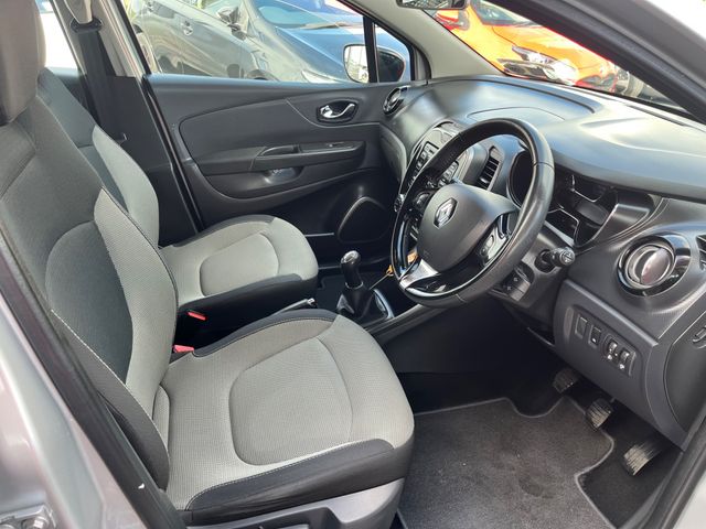 Image for 2016 Renault Captur Life TCE 90 4DR