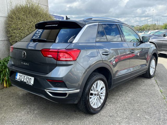 Image for 2021 Volkswagen T-Roc DESIGN 1.0 TSI MANUAL PETROL //REVERSE CAMERA//CARPLAY//ADAPTIVE CRUISE CONTROL//
