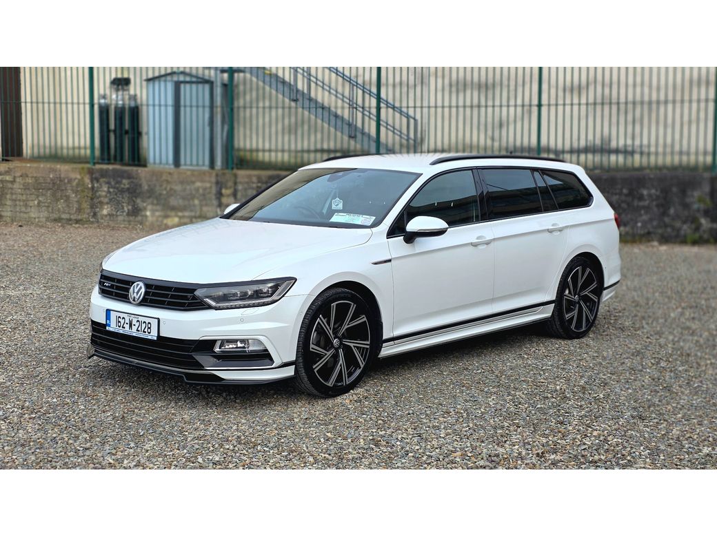 Image for 2016 Volkswagen Passat R-Line Wagon 