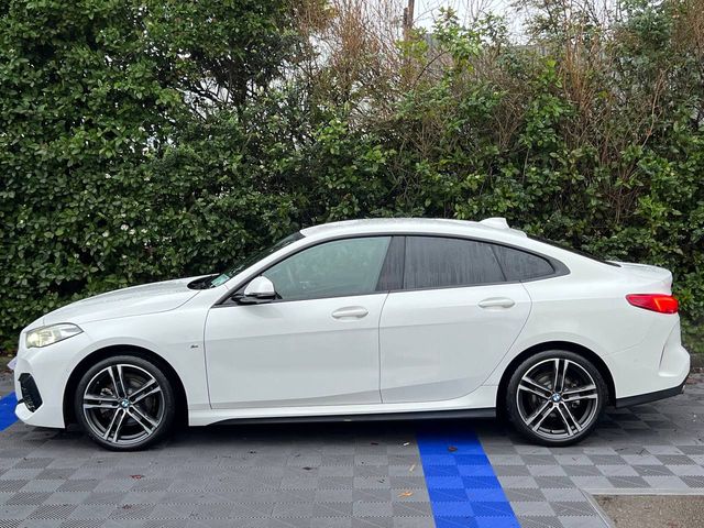 Image for 2020 BMW 2 Series 218d M-SPORT 2.0 // VERY LOW MILEAGE // FULL SERVICE HISTORY// AMBIENT LIGHTING PACK