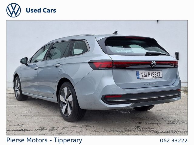 Image for 2025 Volkswagen Passat Passat Life Phev S-A Life TSi eHybrid 204