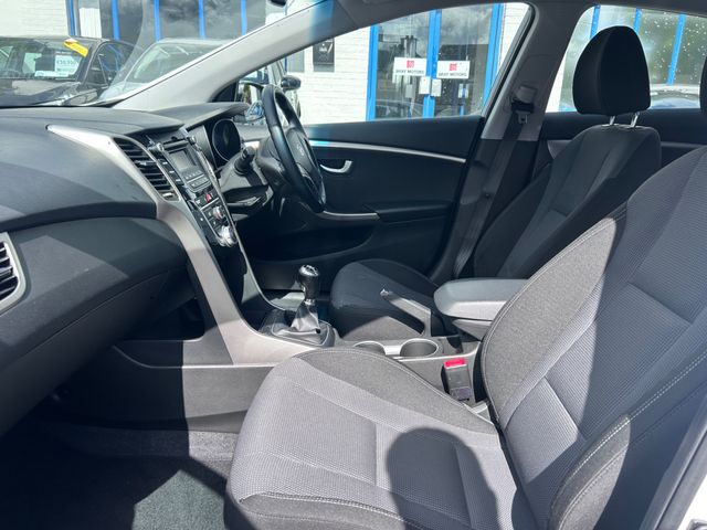 Image for 2016 Hyundai i30 2016 HYUNDAI I30 1.4 PETROL DELUXE