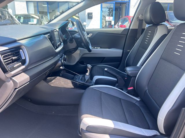 Image for 2018 Kia Stonic 2018 KIA STONIC 1.4 PETROL K3 VERY LOW KMS