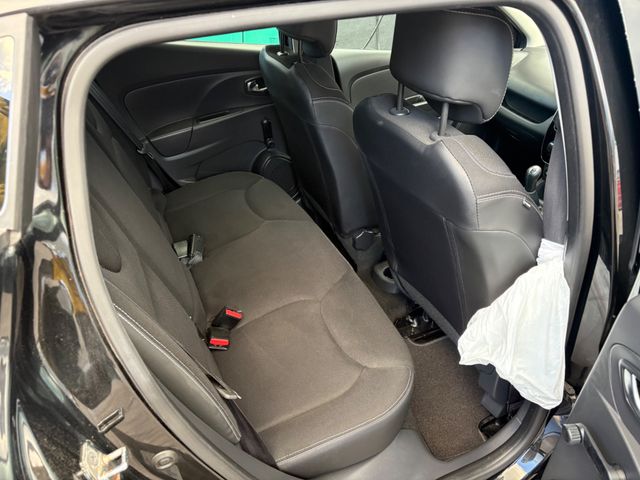 Image for 2015 Renault Clio 1.5 DCi IV Dynamique 