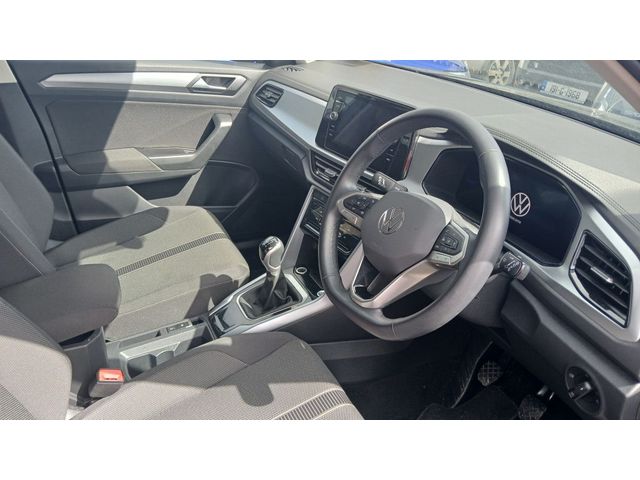 Image for 2025 Volkswagen T-Roc EDITION 75 2.0TDI 116HP **APP CONNECT, BLUETOOTH, CALL US TODAY!**