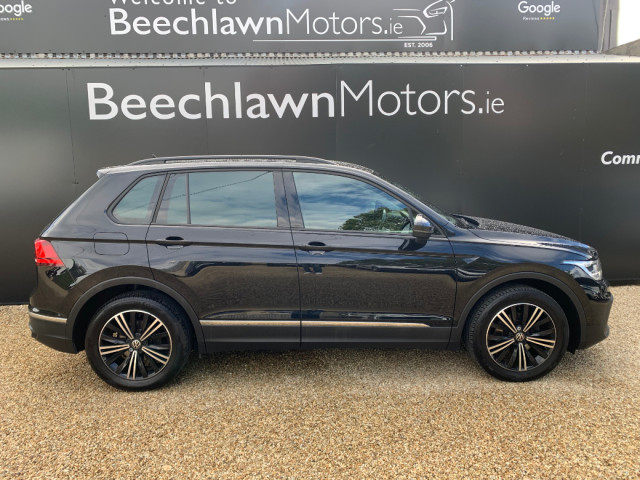 Image for 2022 Volkswagen Tiguan 2.0 TDI 122 BHP LIFE COMMERCIAL // PRICE EXCL. VAT // ONE OWNER // GREAT CONDITION // CRUISE, REVERSE CAMERA AND SAT NAV // 