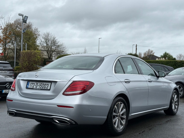 Image for 2017 Mercedes-Benz E Class E220D AVANTGARDE AUTO *1 OWNER & LOW KMS*