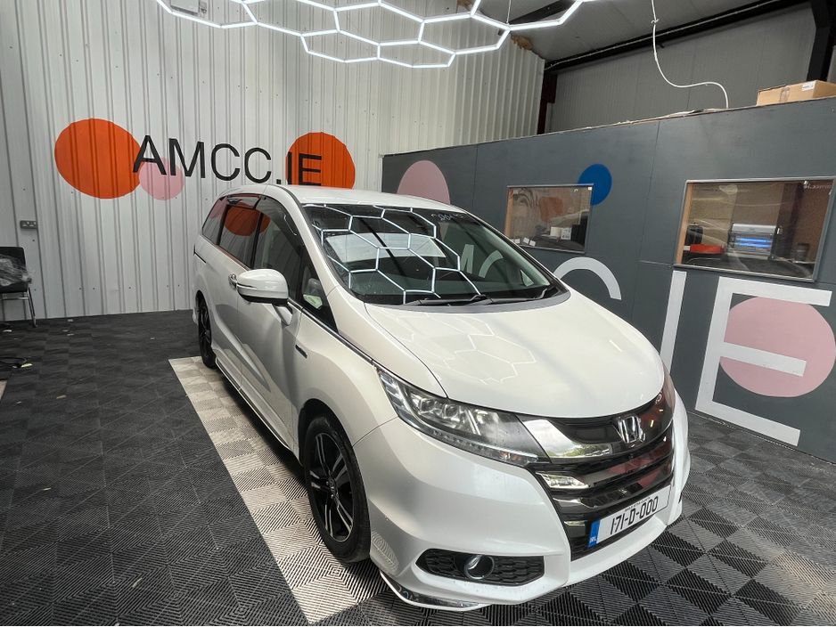 Image for 2017 Honda Odyssey €20950 2017 HONDA ODYSSEY ABSOLUTE HYBRID S 2.0 AUTOMATIC / CRUISE CONTROL / REVERSE CAMERA / 7 SEATS OPTION AND MORE