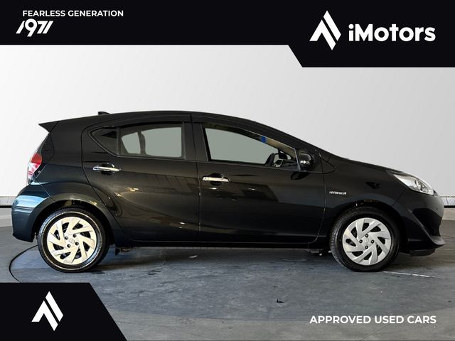 Image for 2019 Toyota Aqua S STYLE BLACK