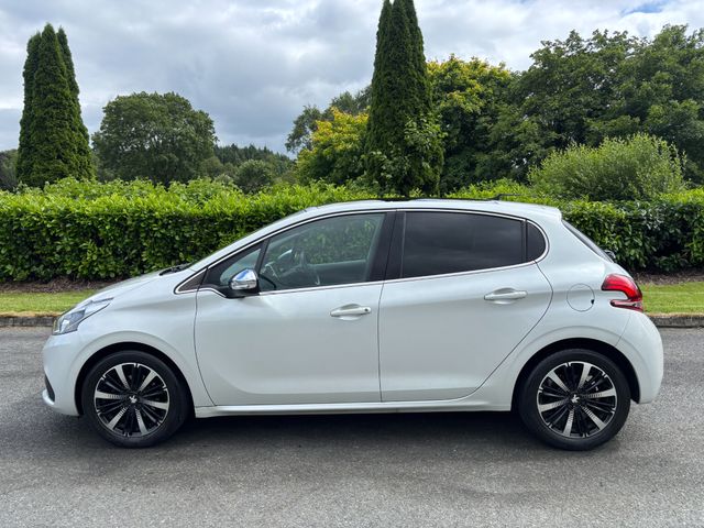 Image for 2017 Peugeot 208 1.2 ALLURE AUTO 