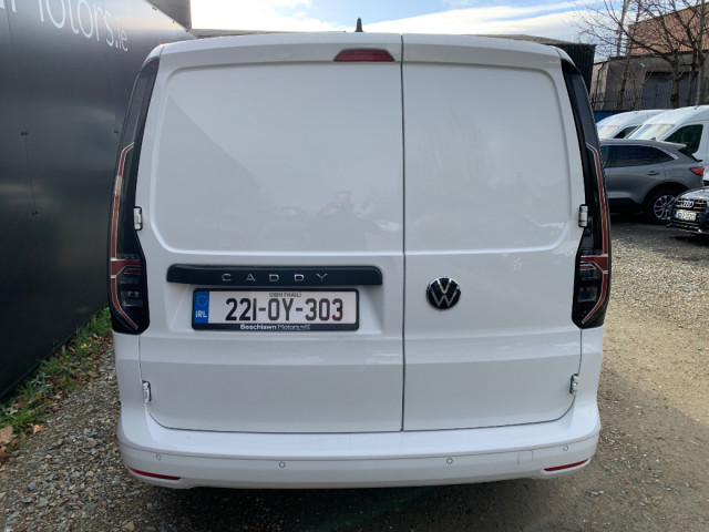 Image for 2022 Volkswagen Caddy 2.0 TDI 102 BHP CARGO+ ED LWB // PRICE EXCL. VAT // GREAT CONDITION // ONE OWNER // DOCUMENTED SERVICE HISTORY // CRUISE, AIR CON AND PARKING SENSORS // 