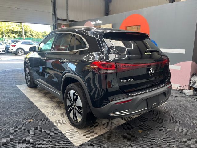 Image for 2021 Mercedes-Benz EQA 2021 MERCEDES-BENZ EQA 250 AUTOMATIC/ CRUISE CONTROL/ PARKING CAMERA/ ELETRIC MEMORY & HEATED SEAT AND MORE