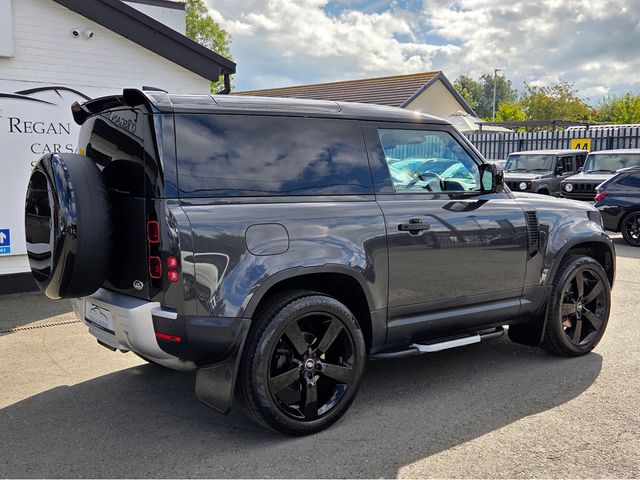 Image for 2021 Land Rover Defender 3-SEATER HARD-TOP