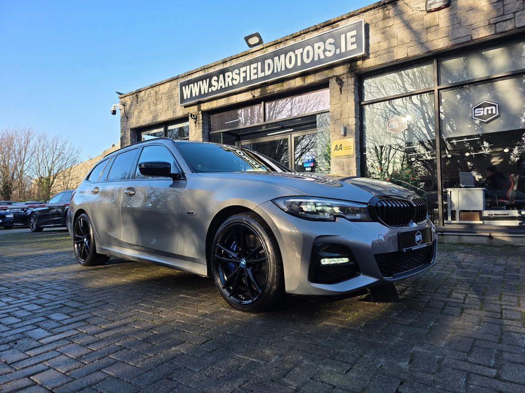 Image for 2021 BMW 3 Series 330E M SPORT PRO EDITION TOURING AUTO. FSH. HUGE SPEC. FINANCE ARRANGED. SIMI. AA APPROVED.