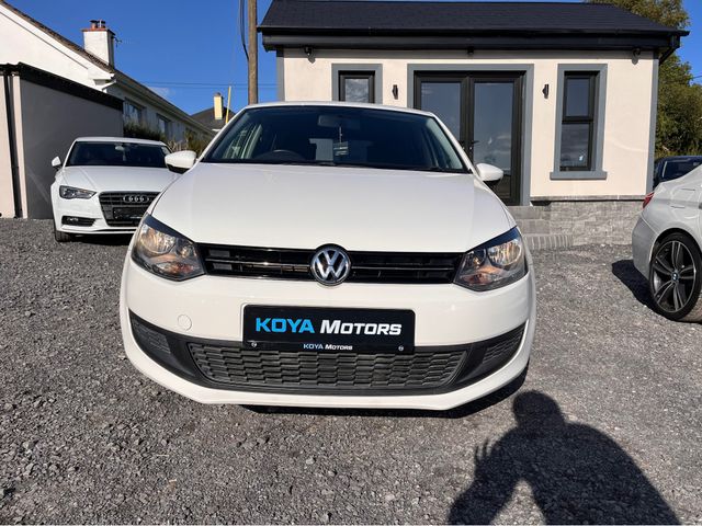 Image for 2014 Volkswagen Polo 1.2 TSI COMFORTLINE PLUS PETROL AUTOMATIC // JUST 92000 KMS // IMMACULATE EXAMPLE LIKE NEW // MFSW