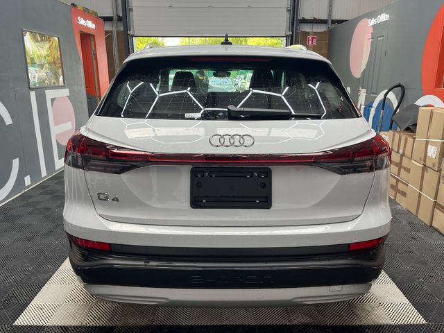 Image for 2025 Audi Q4 e-tron 2025 AUDI Q4 E-TRON 45 ADVANCED AUTOMATIC / CRUISE CONTROL / 360 CAMERA / ELECTRIC MEMORY & HEATED SEATS / PADDLE SHIFTERS / AMBIENT LIGHTS / APPLE CARPLAY AND MORE