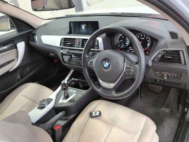 Image for 2019 BMW 1 Series 118I FASHIONISTA EDITION - FULL CREAM LEATHER - UPGRADED ALLOYS - PARKING RADAR