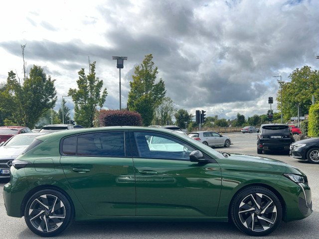 Image for 2023 Peugeot 308 ALLURE 1.2 130 AUTO *LOW KMS*