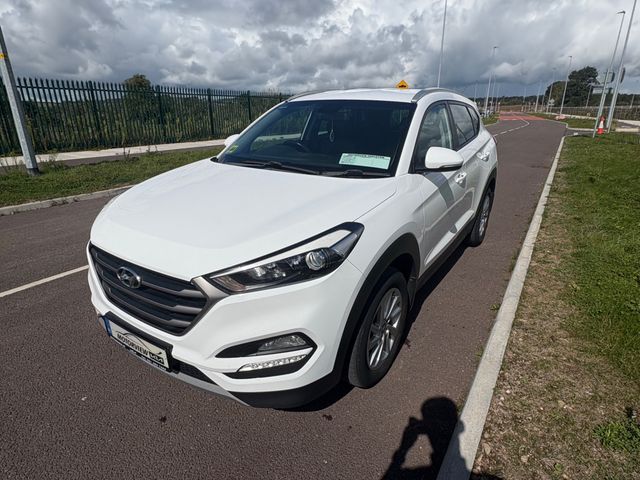 Image for 2018 Hyundai Tucson Reserved cod 1.7 Executive 5DR, Multi-Function Steering Wheel, Bluetooth, Rear Parking Sensors, Lane Keeping Assistance, 