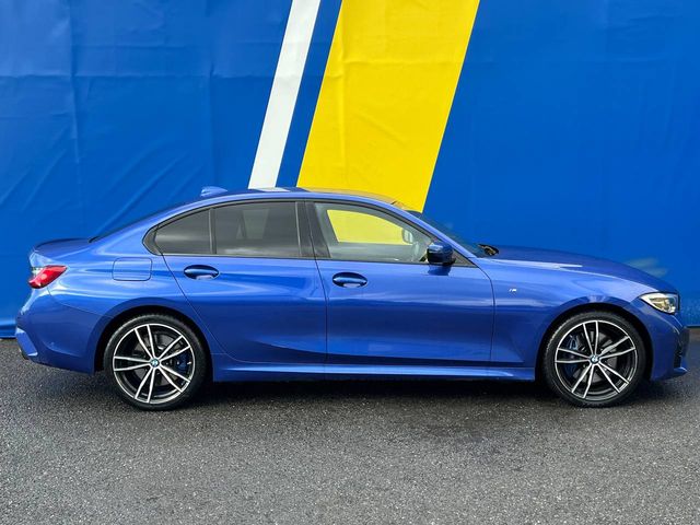 Image for 2020 BMW 3 Series 330e M-SPORT 2.0 HYBRID AUTO // LEATHER M-SPORT INTERIOR // APPLE CARPLAY/ANDROID AUTO // 19" M-SPORT DIAMOND CUT ALLOYS