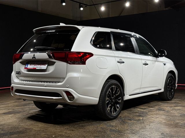 Image for 2018 Mitsubishi Outlander PHEV PLUG IN HYBRID SUV - BLACK HALF LEATHER - FACTORY ALLOYS
