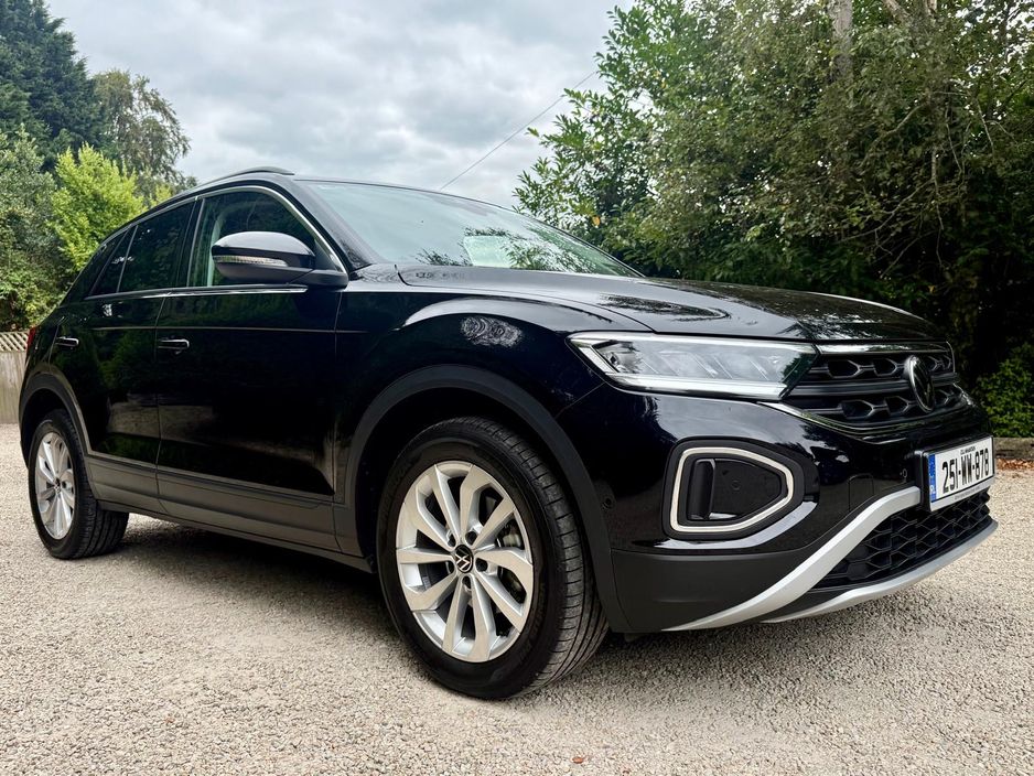 Image for 2025 Volkswagen T-Roc EDITION 75 2.0 TDI MANUAL 6SPEED FWD 116HP