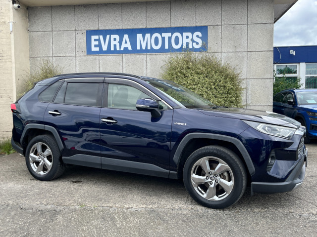Image for 2020 Toyota Rav4 G 4WD LEATHER HYBRID AUTOMATIC 2.5 PETROL //HIGH SPEC//FULL LEATHER HEATED SEATS//REVERSE CAMERA//KEYLESS ENTRY//ADAPTIVE CRUISE CONTROL//HEATED STEERING WHEEL//
