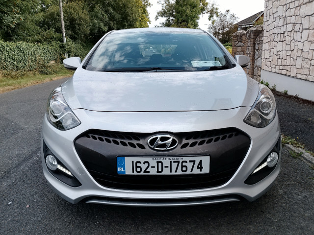 Image for 2016 Hyundai i30 1.6 3 DSL Deluxe 3DR Auto