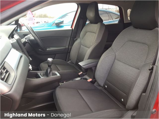 Image for 2020 Renault Captur TCe 100 Iconic