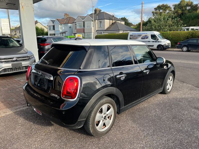 Image for 2018 Mini Cooper D 